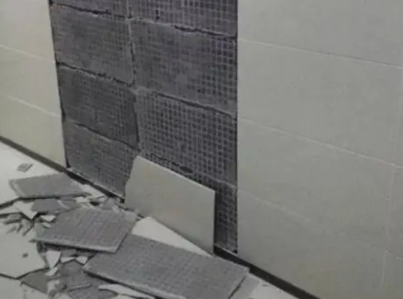 安达瓷砖空鼓维修公司分享下安达墙砖松动维修的知识
